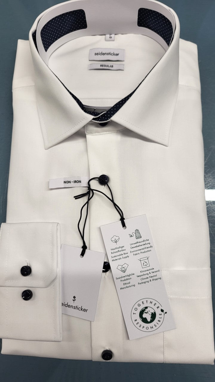 Seidensticker - White Regular Fit Shirt With Navy Buttons and Trim 193690 01